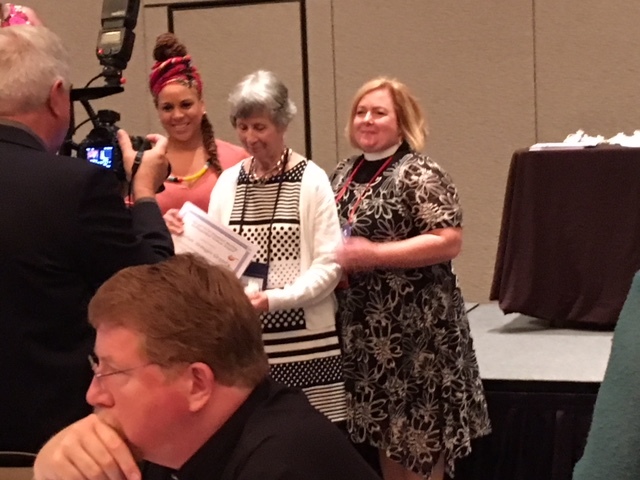 ECW Distinguished Woman Luncheon3