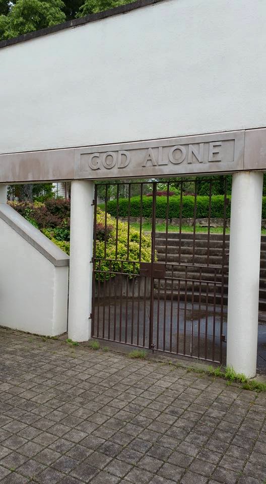 To Live for Oneself Alone Is To Die (sermon) Maundy Thursday 2019