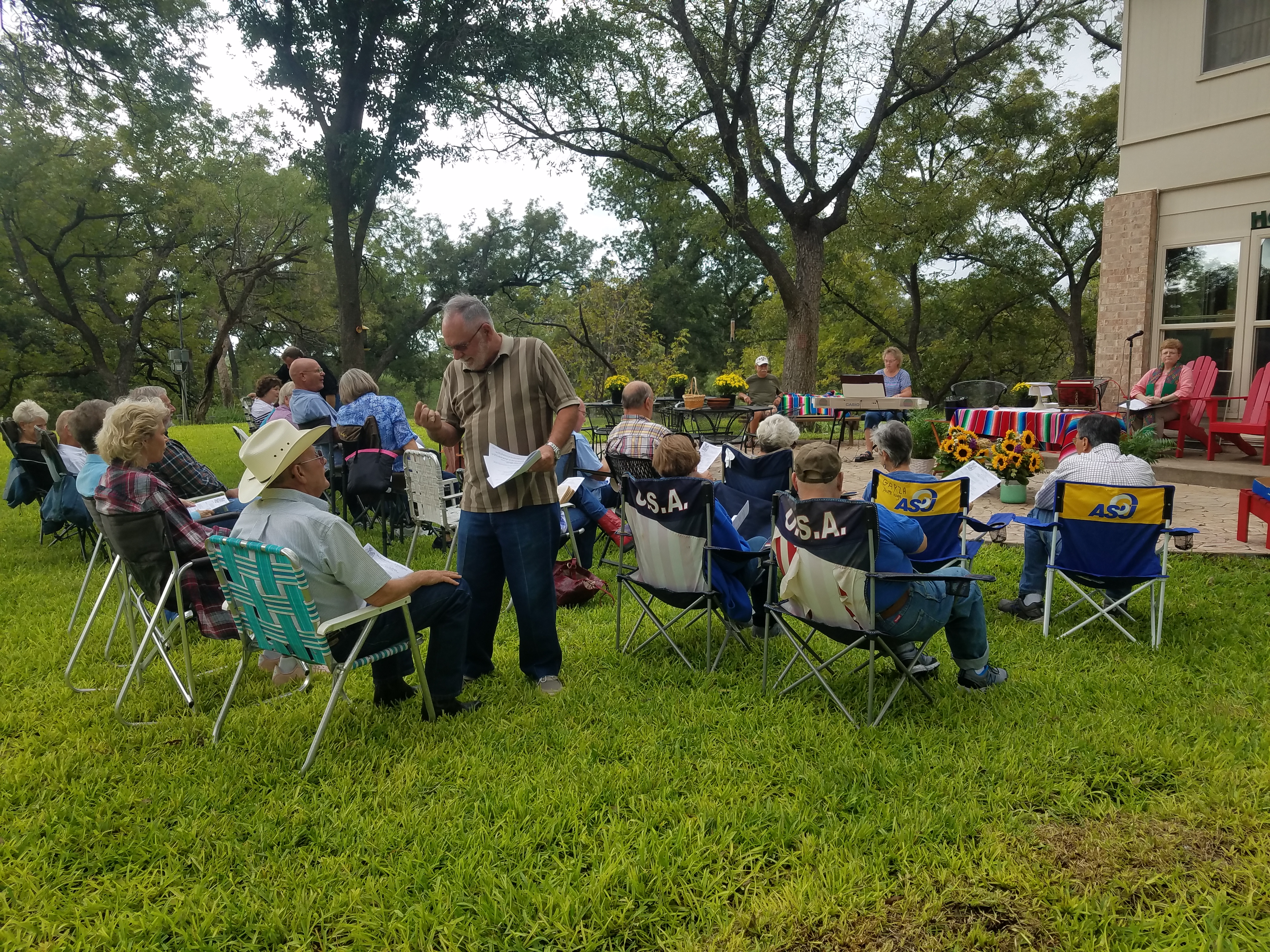 OutdoorEucharist2018