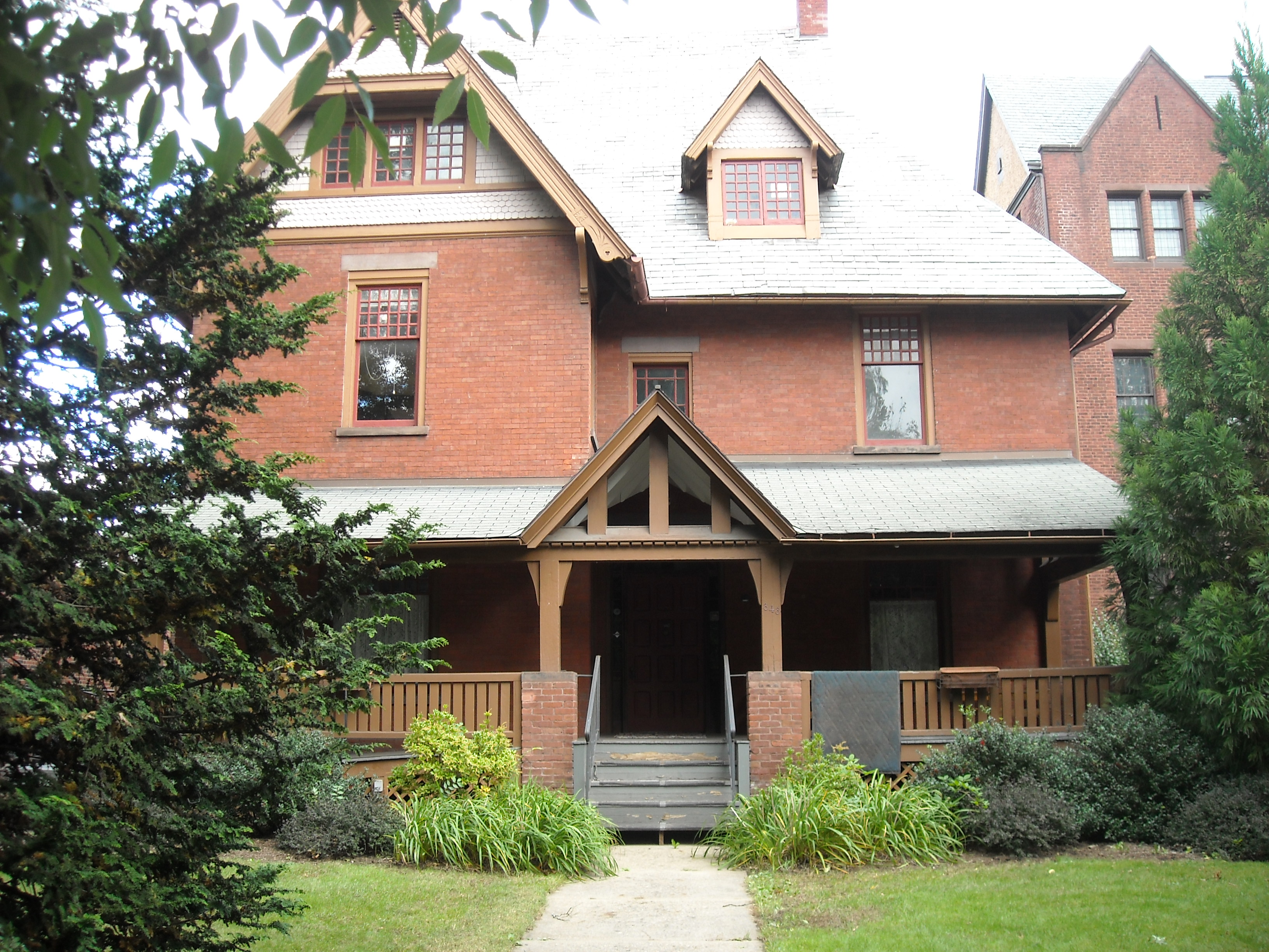 Trinity Manor