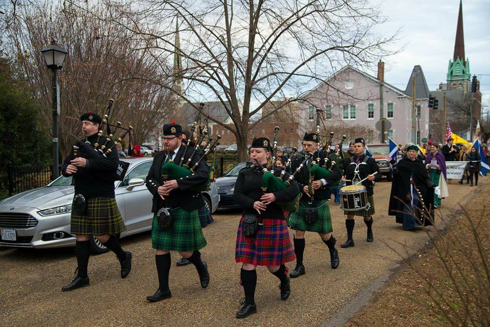 7th Day of Christmas Olde Towne Scottish Walk