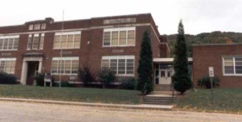 Mountain Oaks Elementary School, the mission&rsquo;s temporary home beginning in 1993.