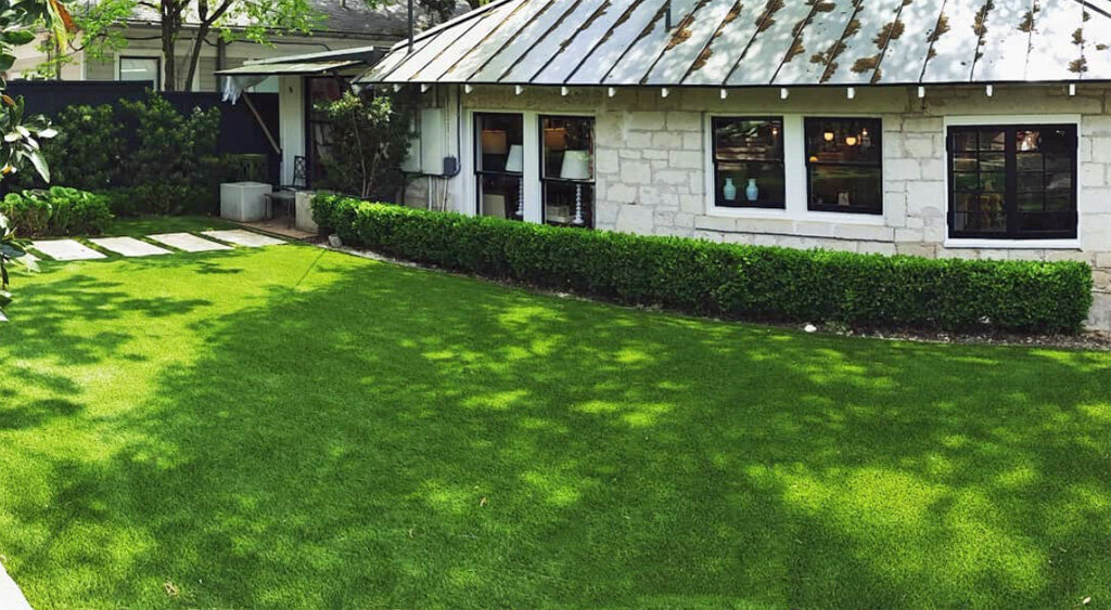Artificial Grass Dallas Backyard