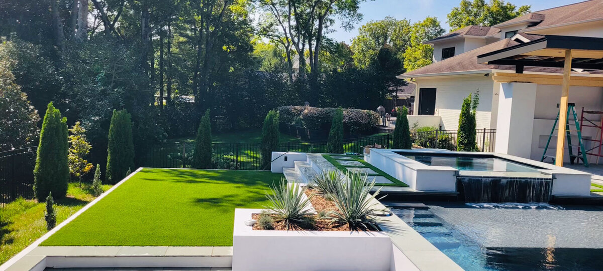 Artifical Grass Around Pool Nashville