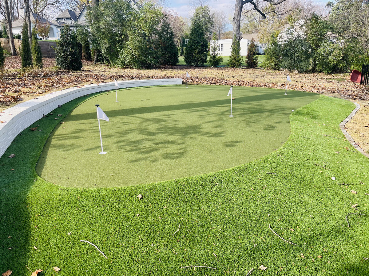 Nashville Oak Hill Putting Green
