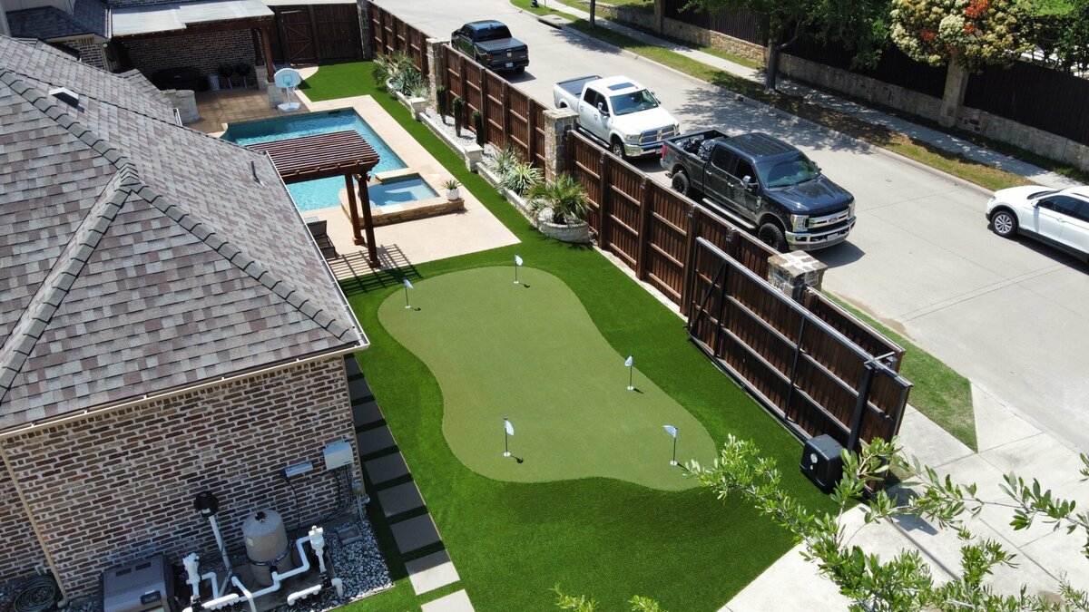 Putting Green Next to Pool in Dallas