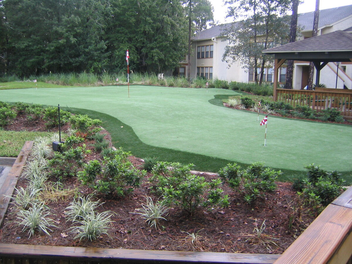 Avistele At Deerwood Putting Green