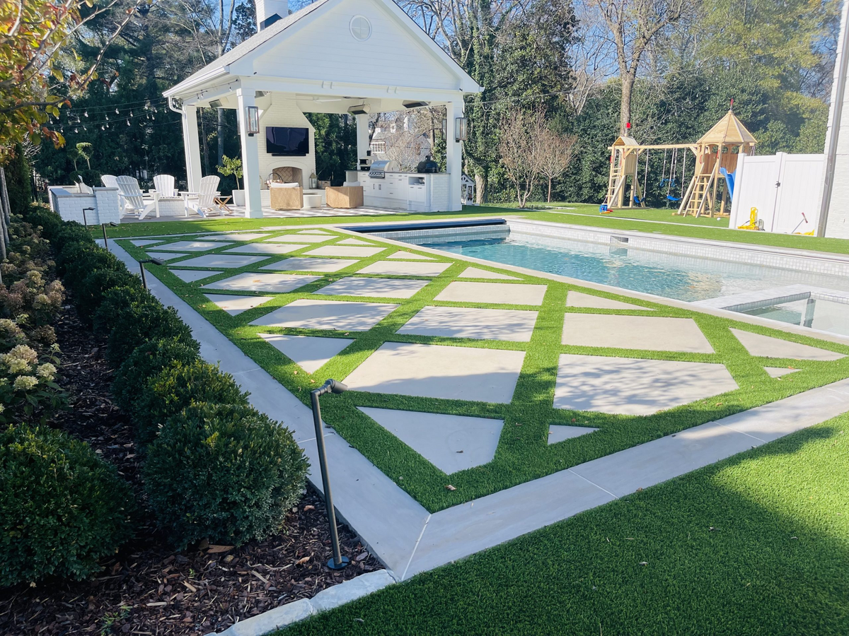 Belle Meade Nashville Artificial Grass Pool