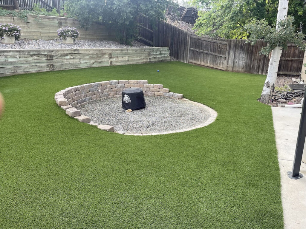 Denver Backyard Synthetic Grass and Fire Pit