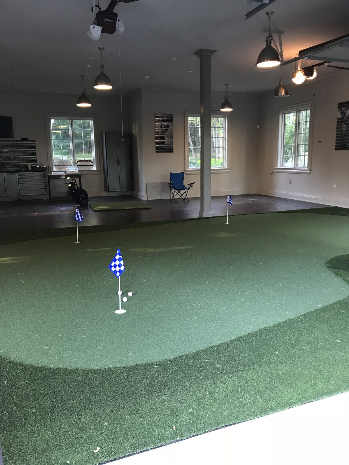 Backyard golf green