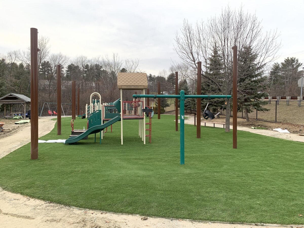 Playground turf Boston with shade sails