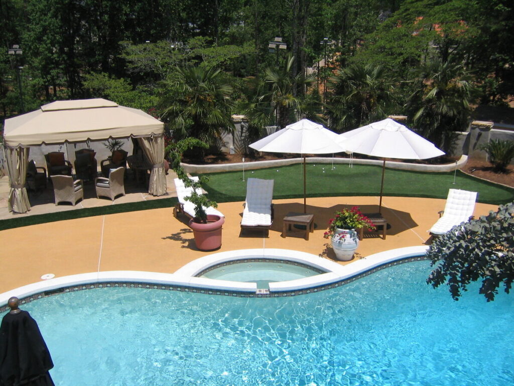 Poolside Green
