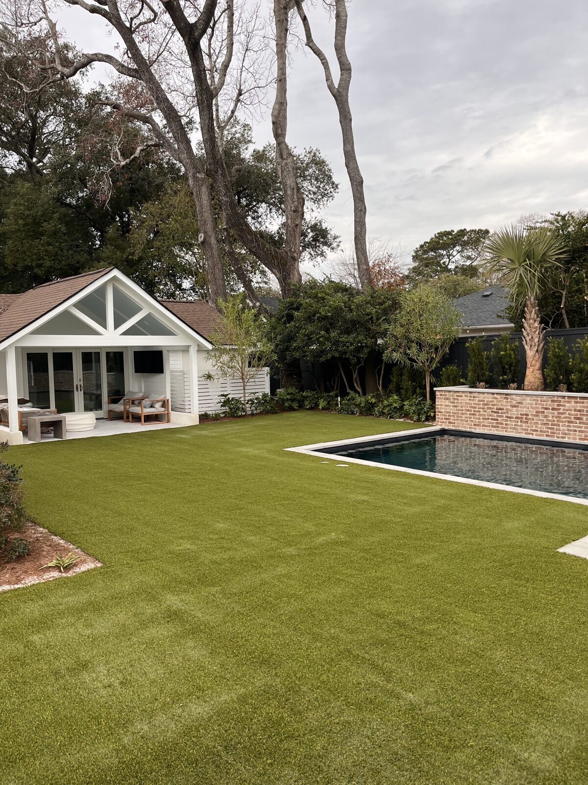 Synthetic Grass Lawn with Pool in Charleston SC