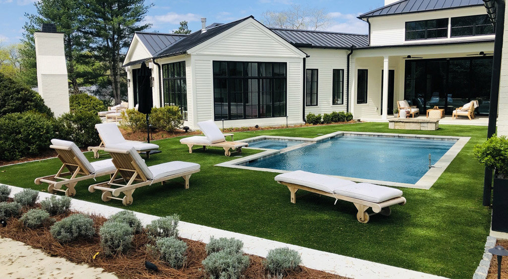 Synthetic Grass Surrounding Pool