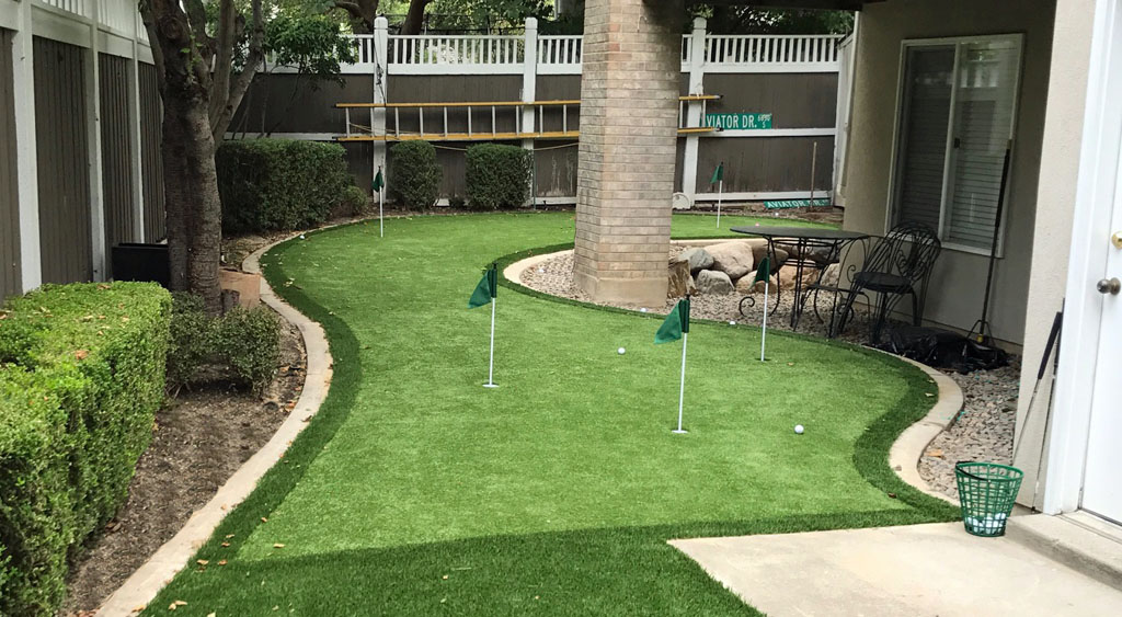 Unique Salt Lake City Putting Green