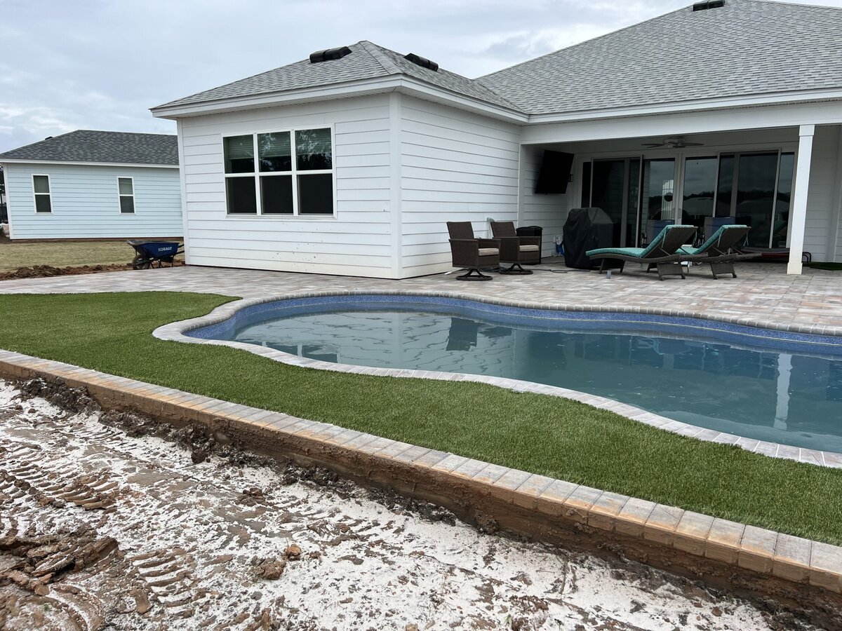 Artificial Turf Around Pool Savannah