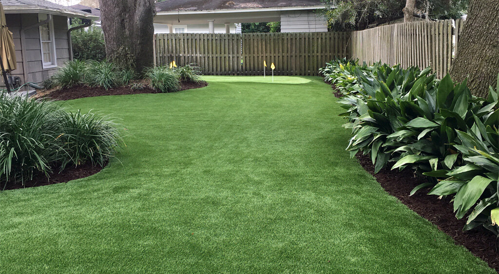 backyard chip shot grass365