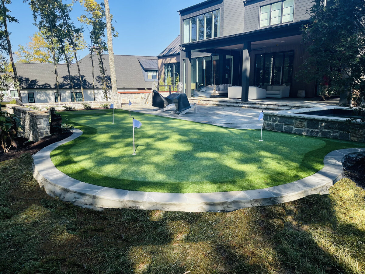 Backyard Putting Green Off Patio in Nashville