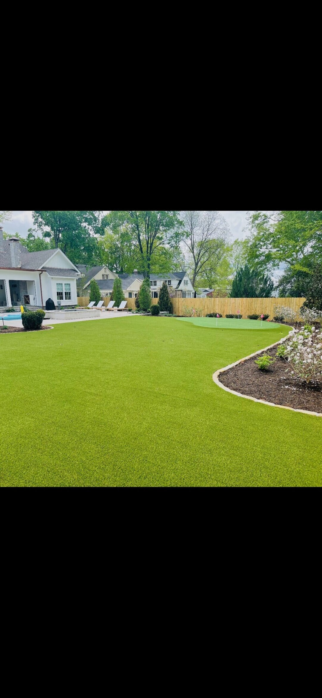 Backyard Putting Green with Fringe Nashville Pool