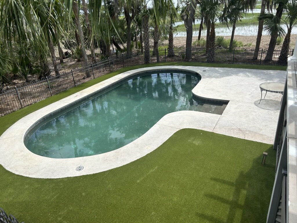 Backyard Synthetic Grass Savannah