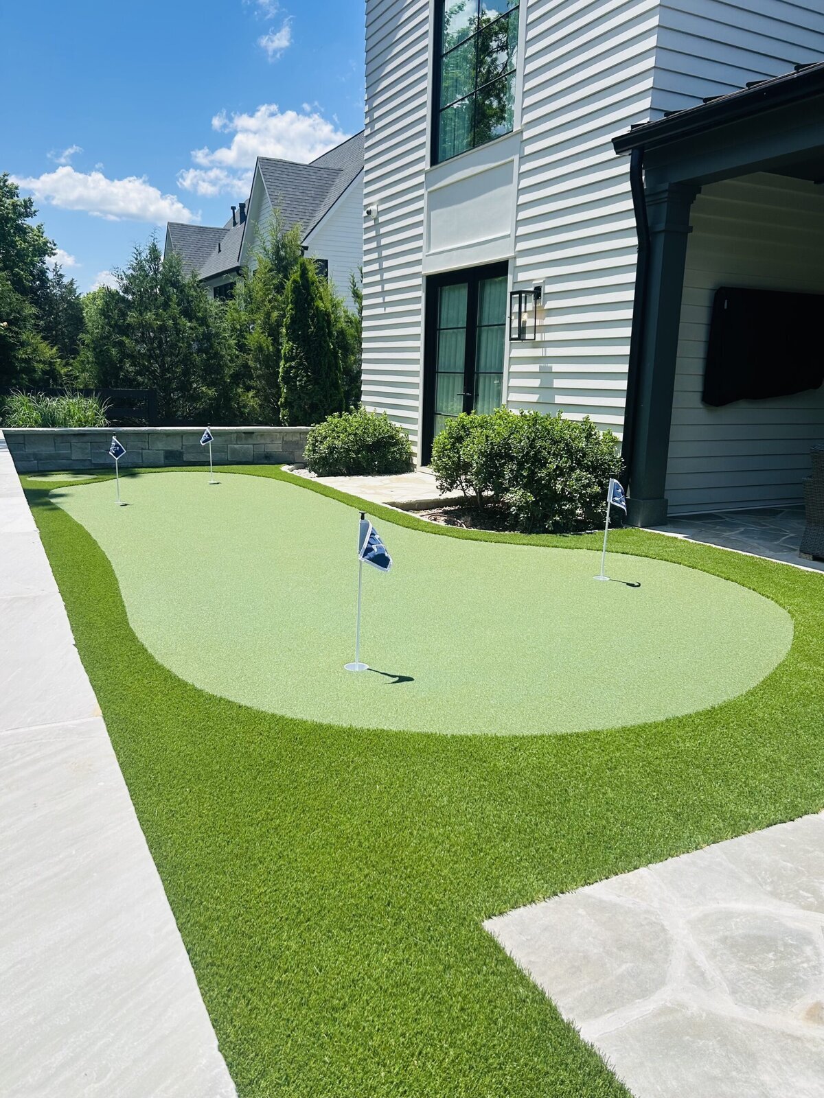 Beautiful Chipping and Putting Green Off Patio in Nashville
