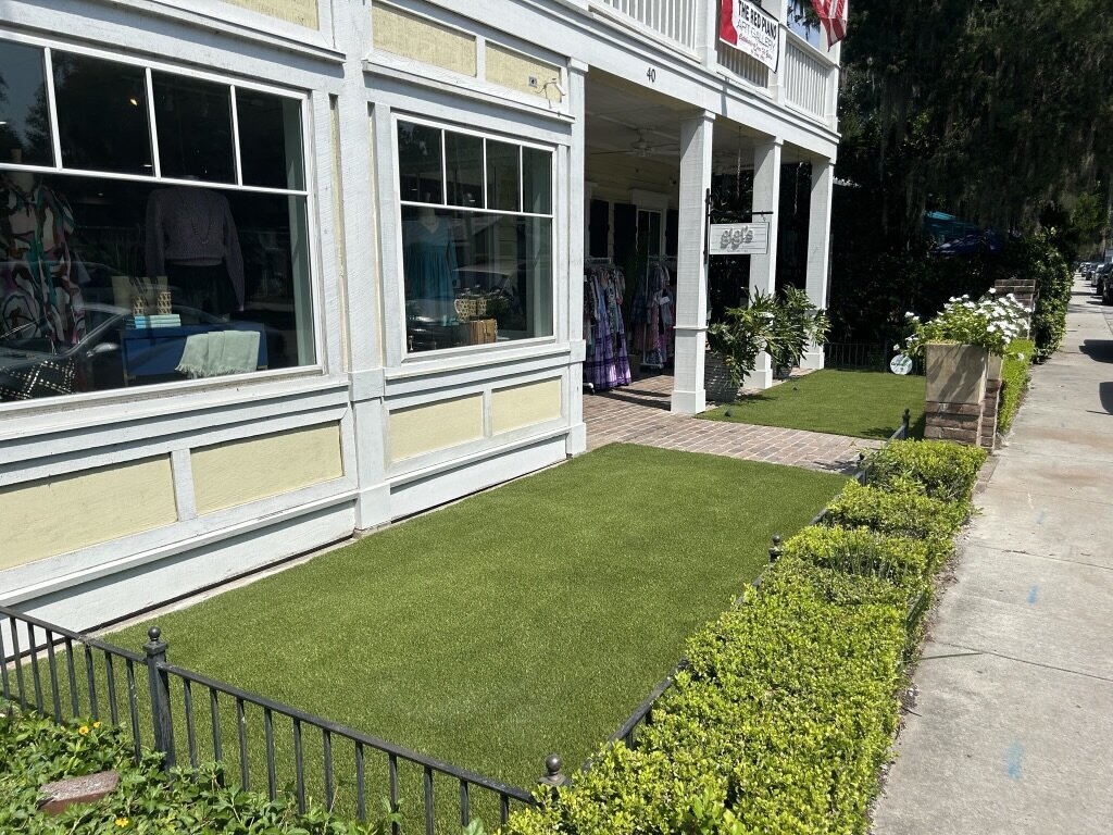 Commercial Artificial Grass Outside Retail Shop
