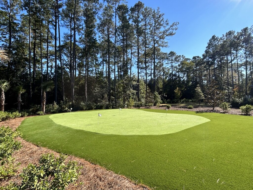 Complete Backyard Putting Green Short Game Area
