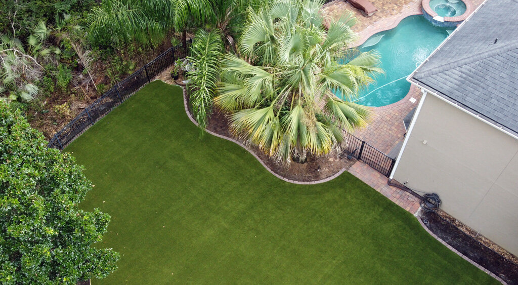 Tan73 Backyard Pool Synthetic Grass
