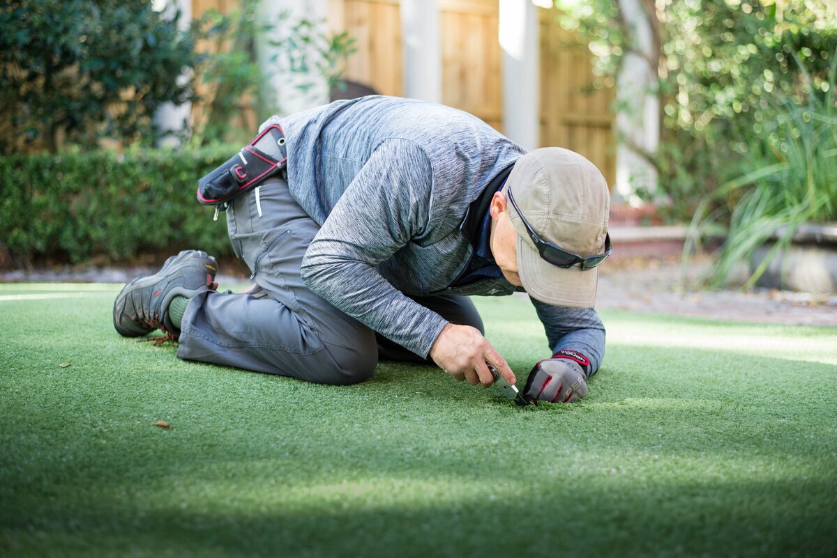 Tending To Seam Installation Jacksonville