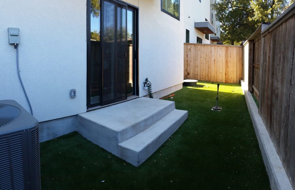 turf backyard jacksonville below steps
