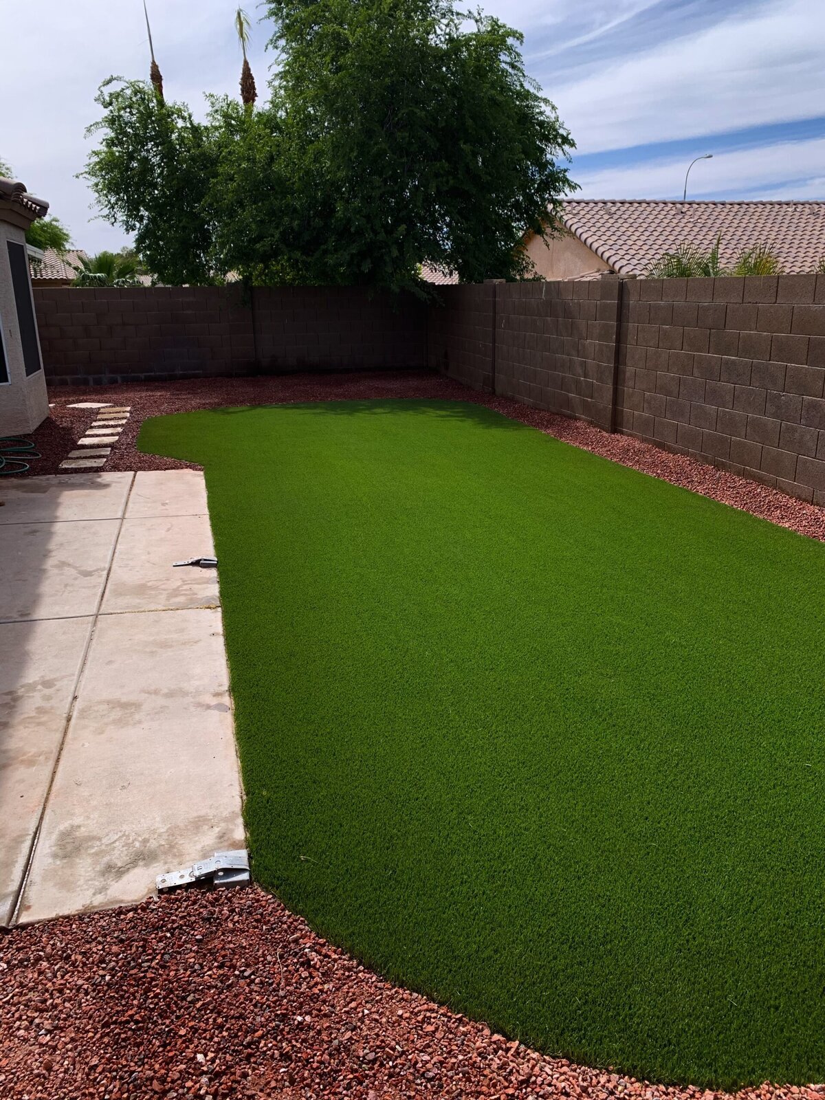 Artificial Turf Backyard With Landscape Rock Grass365 Scottsdale