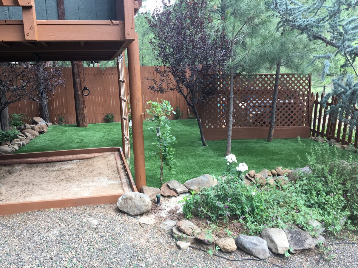Backyard Synthetic Grass Installation Company Phoenix 1024x768