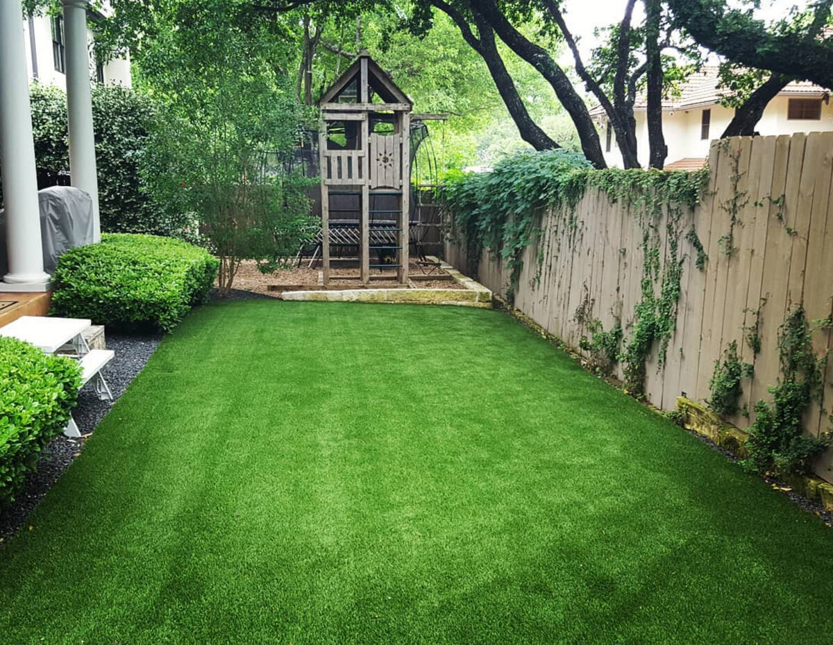 Beautiful Shaded Backyard Artificial Grass Austin