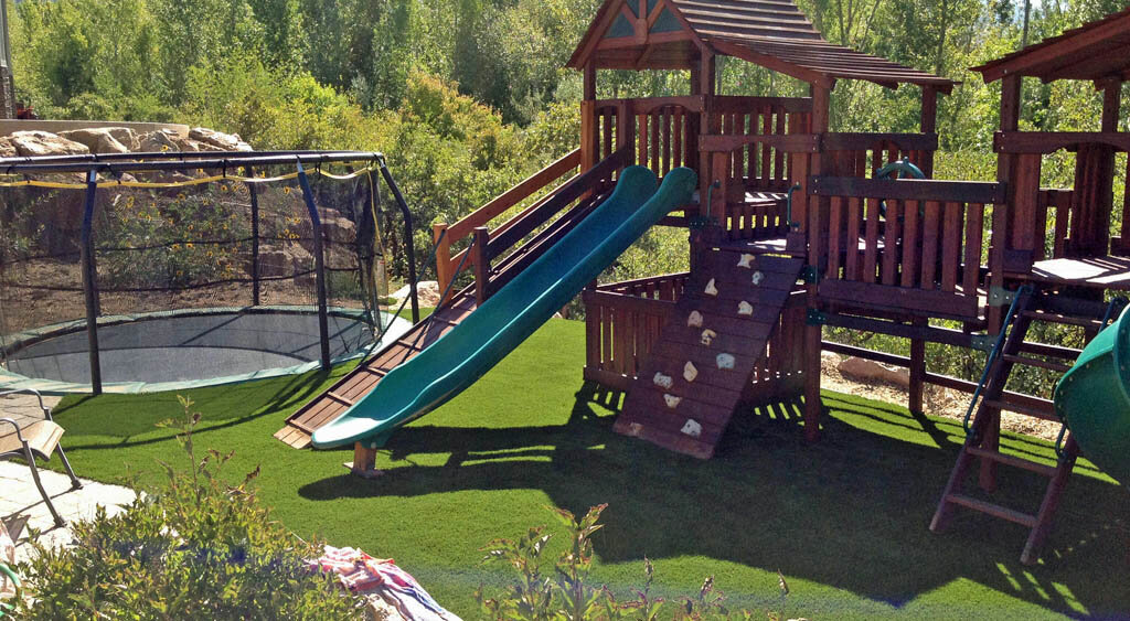 Playset Trampoline Synthetic Grass