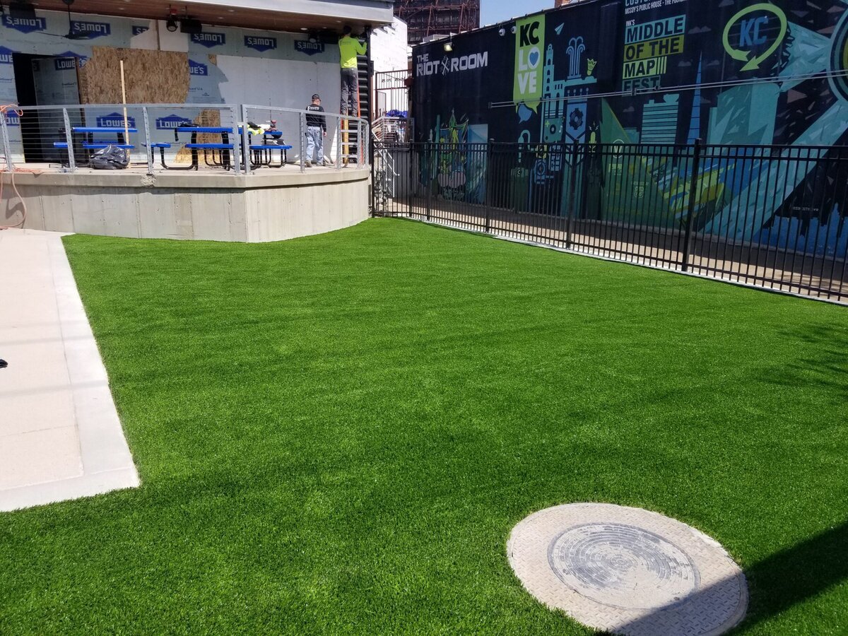 Artificial Turf Outdoor Bar Louisville