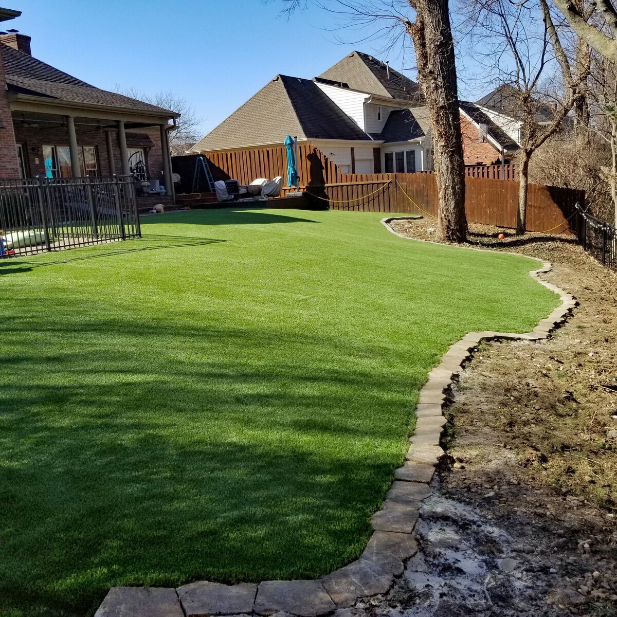 Synthetic Grass Sloped Lawn