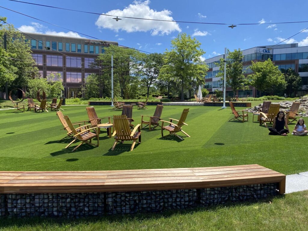  Artificial Turf for Commercial Properties