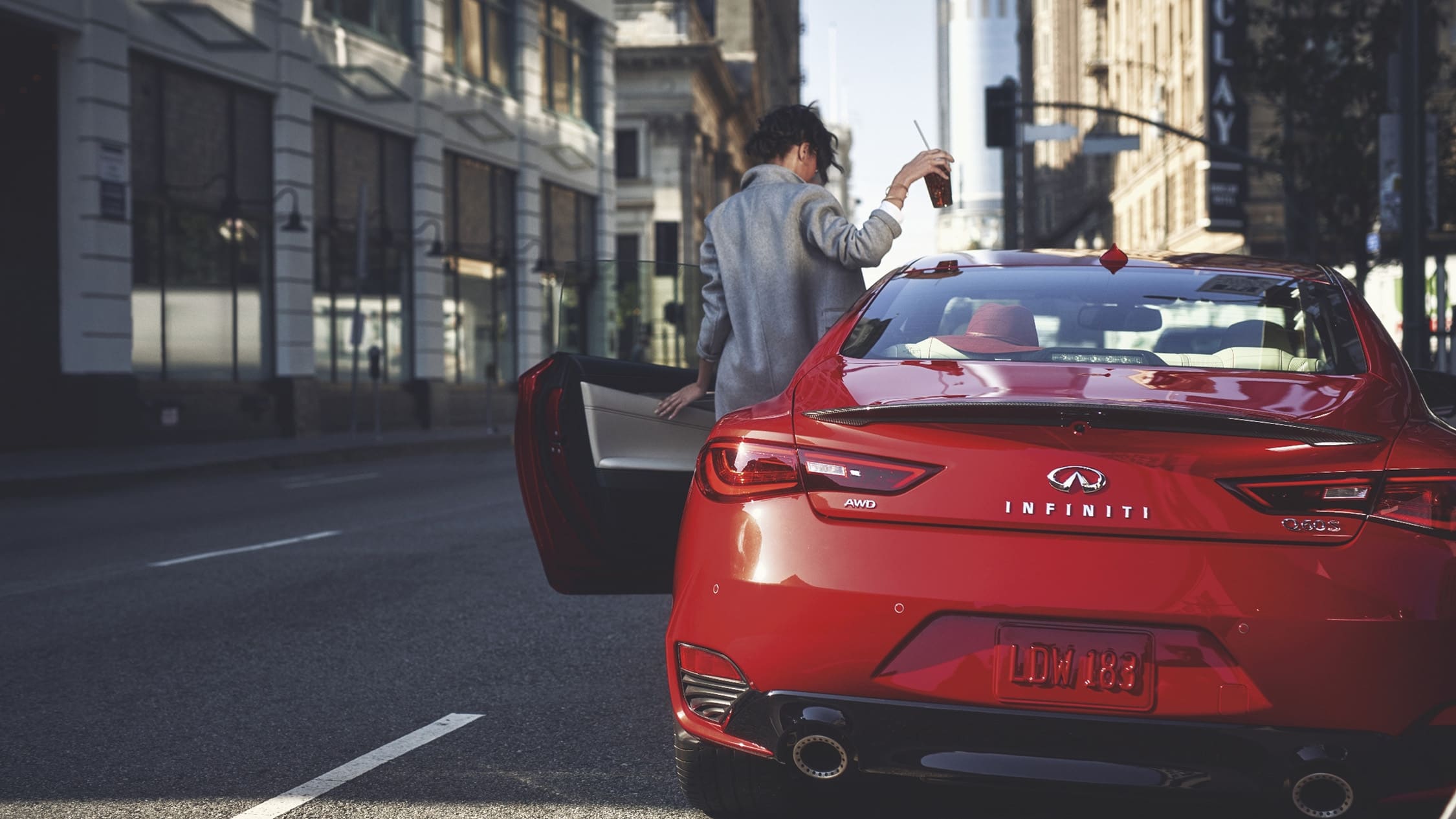 https://s3.amazonaws.com/di-enrollment-api/infiniti/models/2022/Q60/gallery/3.jpg