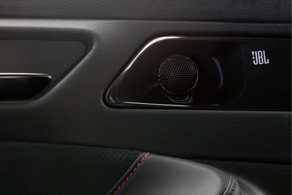 2020 Avalon Hybrid, 
