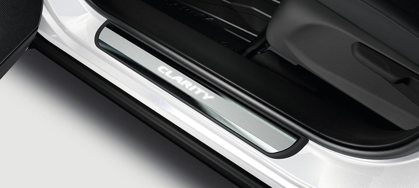 Illuminated Door Sill Trim