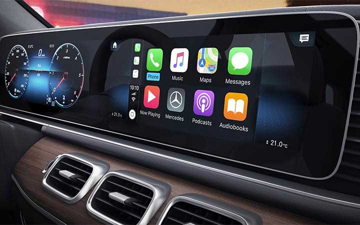 Pinch the touchscreen. Swipe on the wheel. Or handwrite on the console.