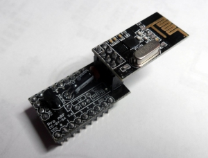 nRF24L01+ Mesh/Wireless Shield