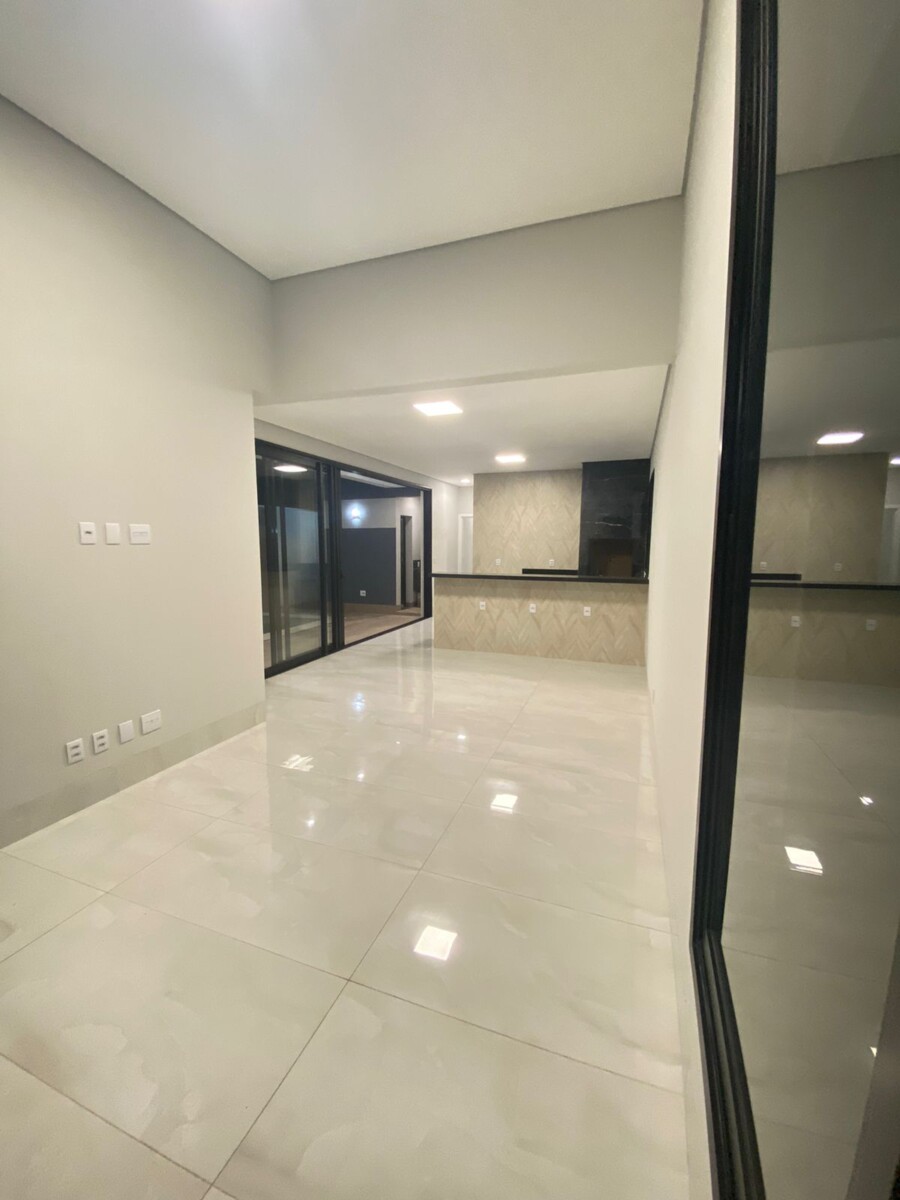 Casa terrea no condomíno Primor das torres (13)