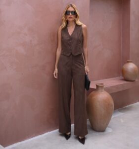 CONJUNTO LISTRADO MARROM