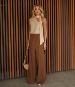 BLUSA CREPE BEGE