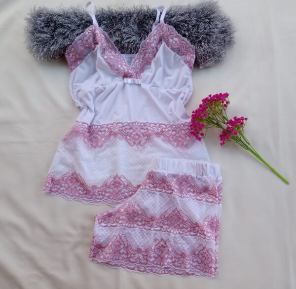 short doll branco com rosa, short todo na renda