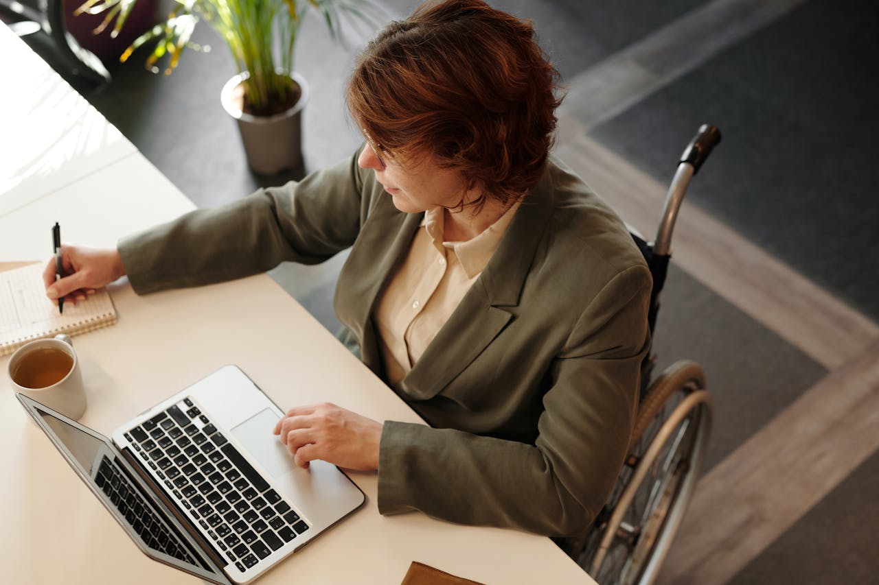 How to Recognize a Truly Accessible Workplace Before You Accept a Job ...