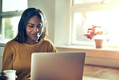 woman-computer-coffee-learn
