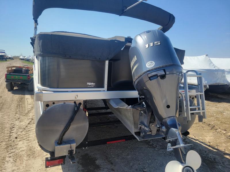 2018 Bennington SX21 Pontoon Boat with Yamaha 115 and trailer Boat Doctor Marine Boat Sales