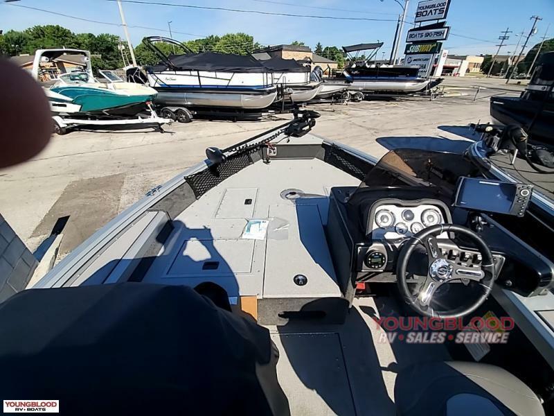 New 2022 Smoker Craft Pro Angler XL 161 XL YAMAHA F90LB Motor and